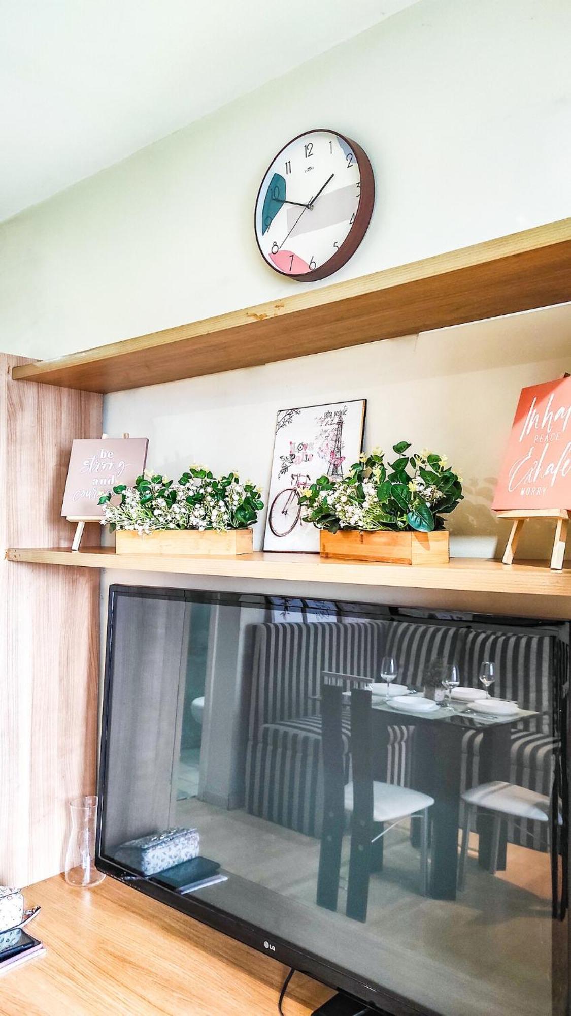 Brand New Staycation With Netflix In Poblacion, Makati, Philippines * Manila